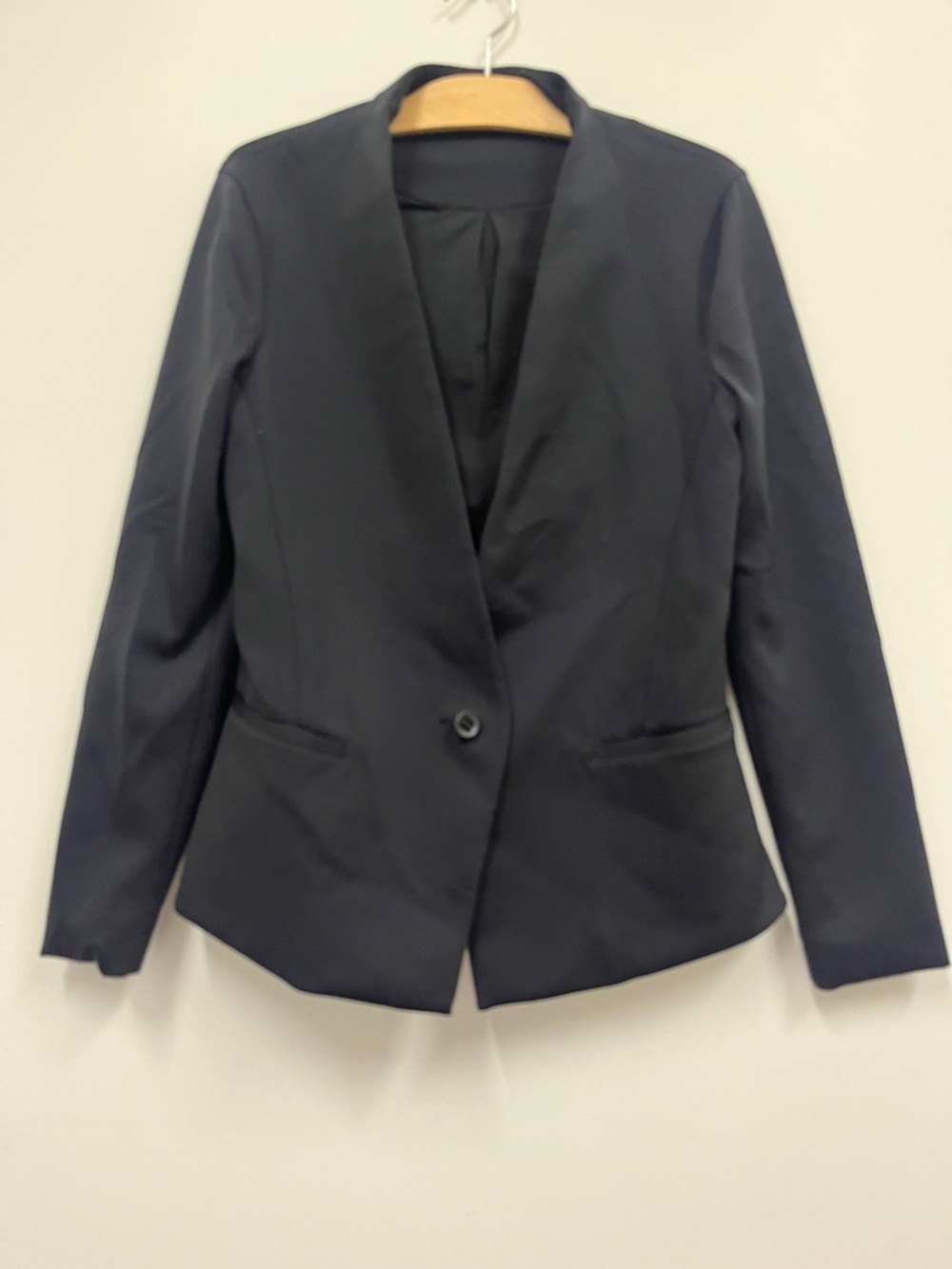 Lululemon Black Women's Single-Button Blazer size M (?)